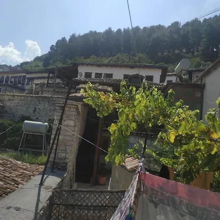 Bed & Breakfast Adi Doga Berat